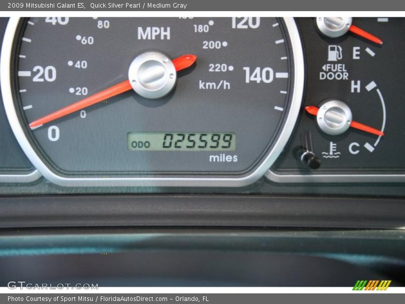 Quick Silver Pearl / Medium Gray 2009 Mitsubishi Galant ES