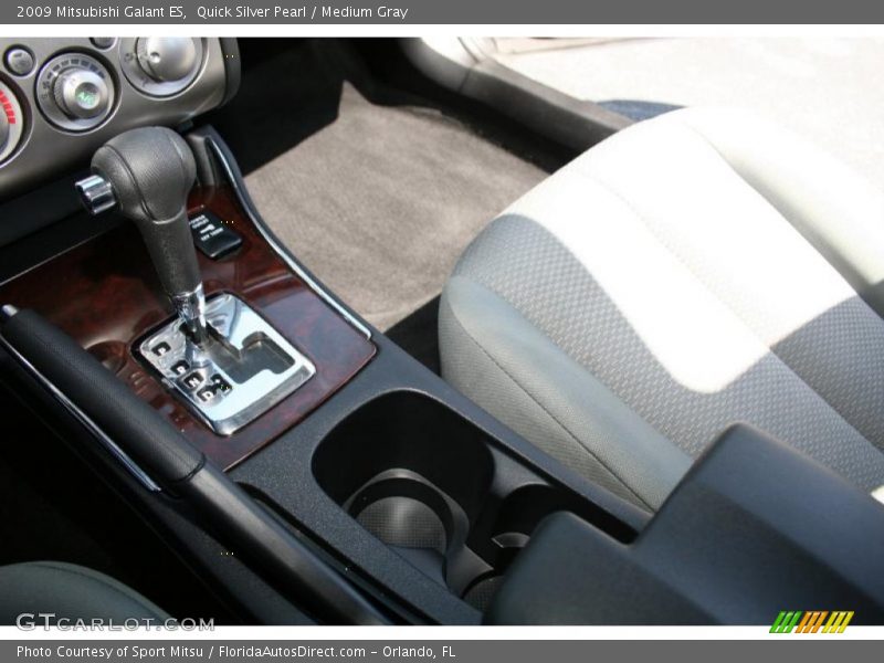 Quick Silver Pearl / Medium Gray 2009 Mitsubishi Galant ES