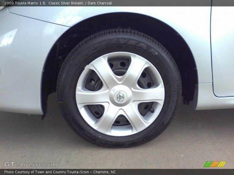 Classic Silver Metallic / Dark Charcoal 2009 Toyota Matrix 1.8