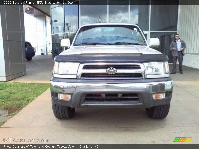 Natural White / Oak 1999 Toyota 4Runner SR5