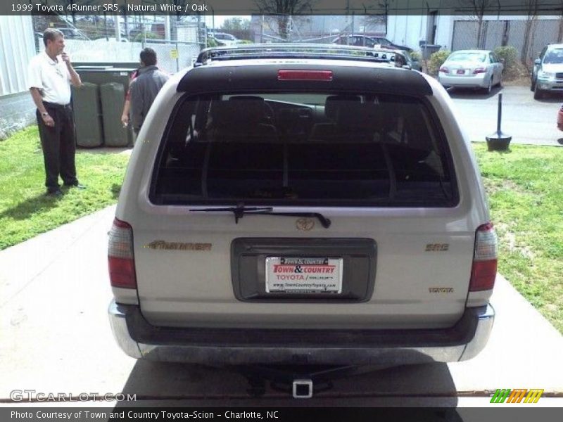 Natural White / Oak 1999 Toyota 4Runner SR5