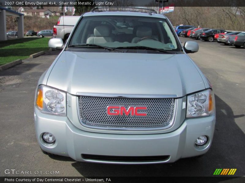 Silver Mist Metallic / Light Gray 2007 GMC Envoy Denali 4x4
