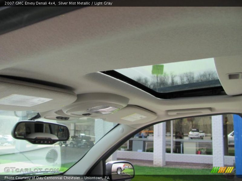 Silver Mist Metallic / Light Gray 2007 GMC Envoy Denali 4x4