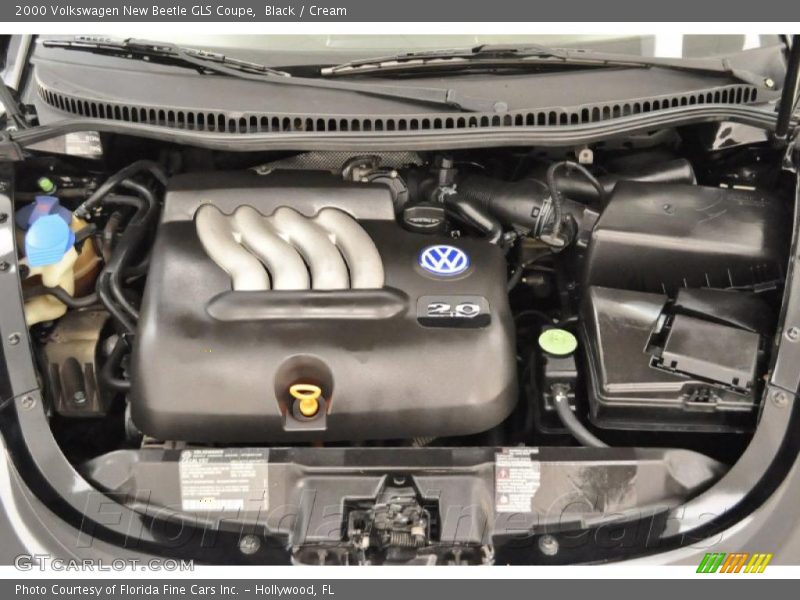 Black / Cream 2000 Volkswagen New Beetle GLS Coupe
