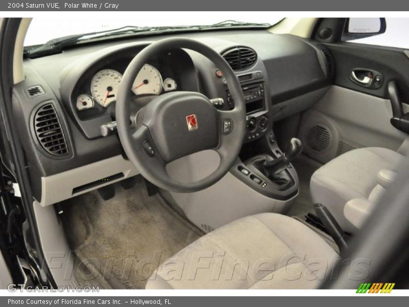 Polar White / Gray 2004 Saturn VUE