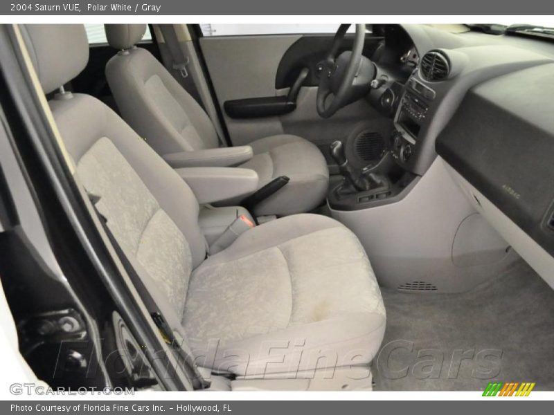Polar White / Gray 2004 Saturn VUE