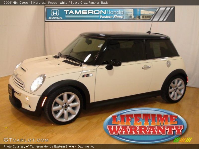 Pepper White / Space Gray/Panther Black 2006 Mini Cooper S Hardtop