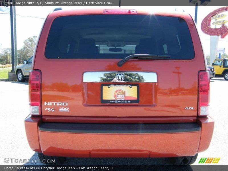 Sunburst Orange Pearl / Dark Slate Gray 2008 Dodge Nitro R/T