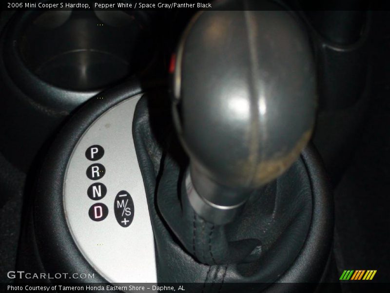 Pepper White / Space Gray/Panther Black 2006 Mini Cooper S Hardtop