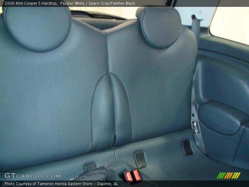 Pepper White / Space Gray/Panther Black 2006 Mini Cooper S Hardtop