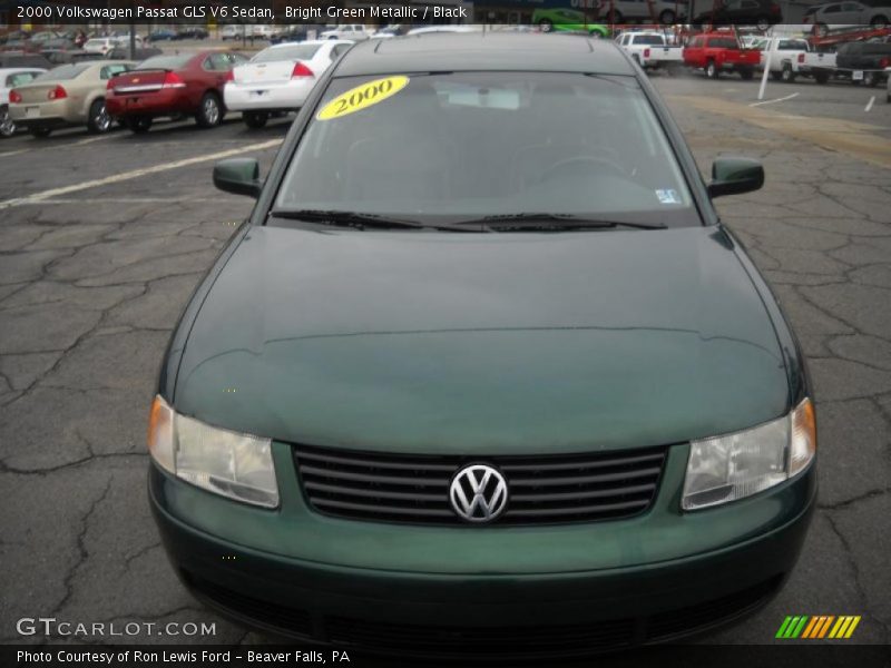 Bright Green Metallic / Black 2000 Volkswagen Passat GLS V6 Sedan