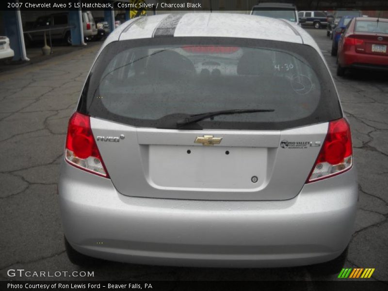 Cosmic Silver / Charcoal Black 2007 Chevrolet Aveo 5 LS Hatchback