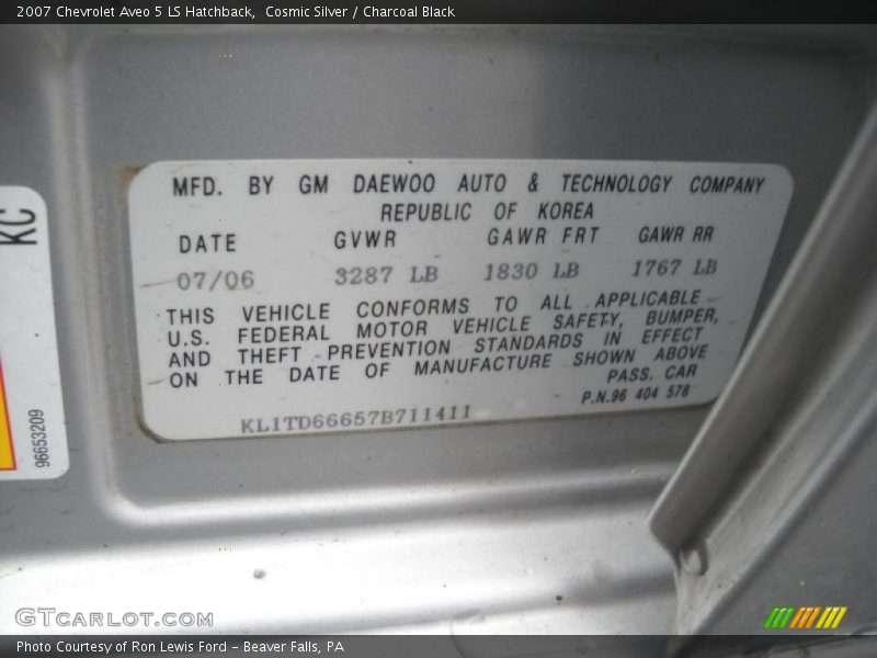 Cosmic Silver / Charcoal Black 2007 Chevrolet Aveo 5 LS Hatchback