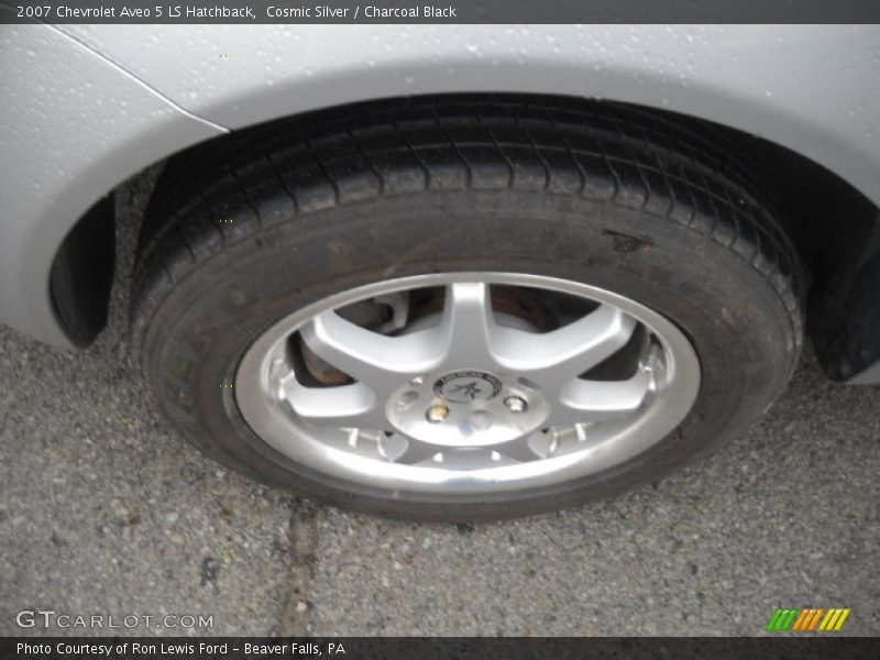 Cosmic Silver / Charcoal Black 2007 Chevrolet Aveo 5 LS Hatchback