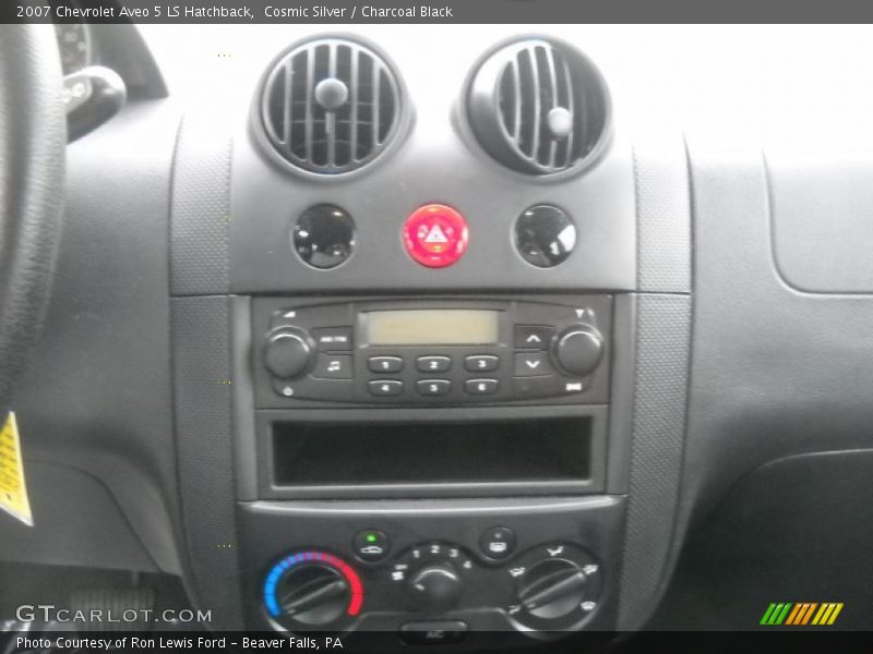 Cosmic Silver / Charcoal Black 2007 Chevrolet Aveo 5 LS Hatchback