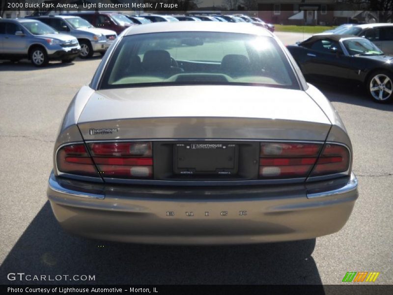 Light Bronzemist Metallic / Taupe 2000 Buick Park Avenue