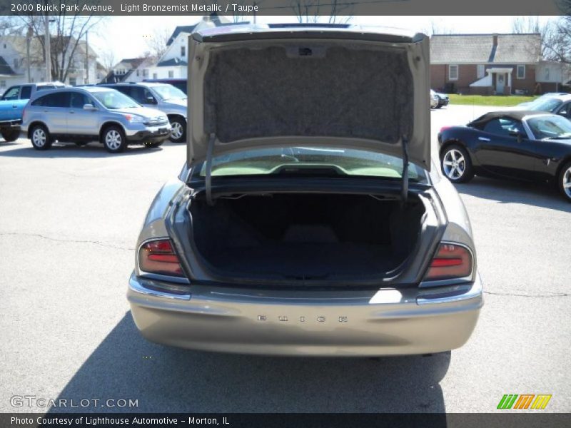 Light Bronzemist Metallic / Taupe 2000 Buick Park Avenue