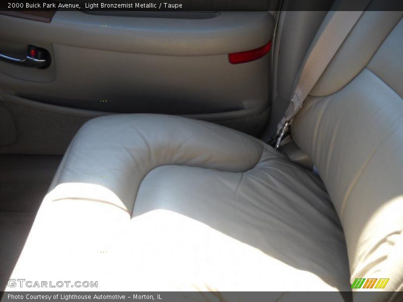 Light Bronzemist Metallic / Taupe 2000 Buick Park Avenue