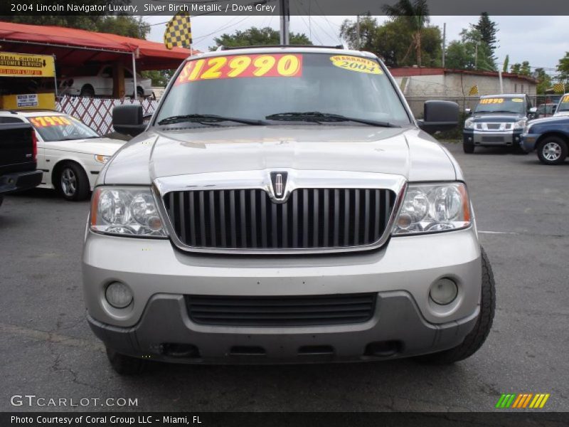 Silver Birch Metallic / Dove Grey 2004 Lincoln Navigator Luxury