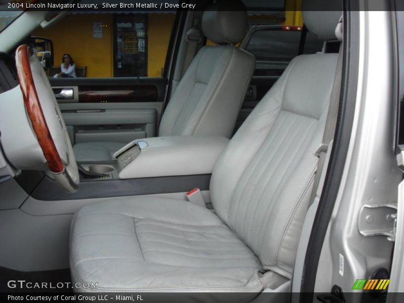 Silver Birch Metallic / Dove Grey 2004 Lincoln Navigator Luxury