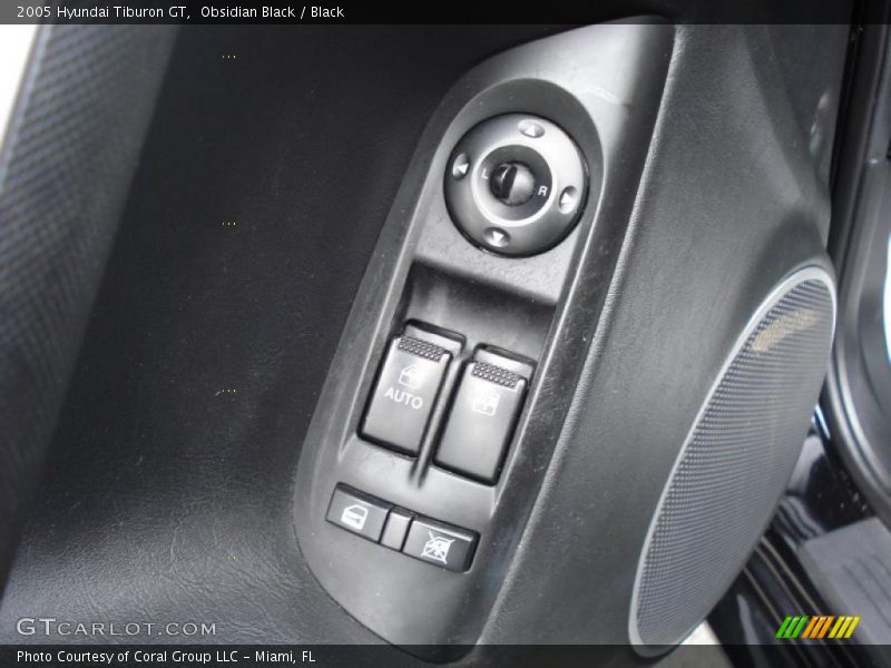 Obsidian Black / Black 2005 Hyundai Tiburon GT