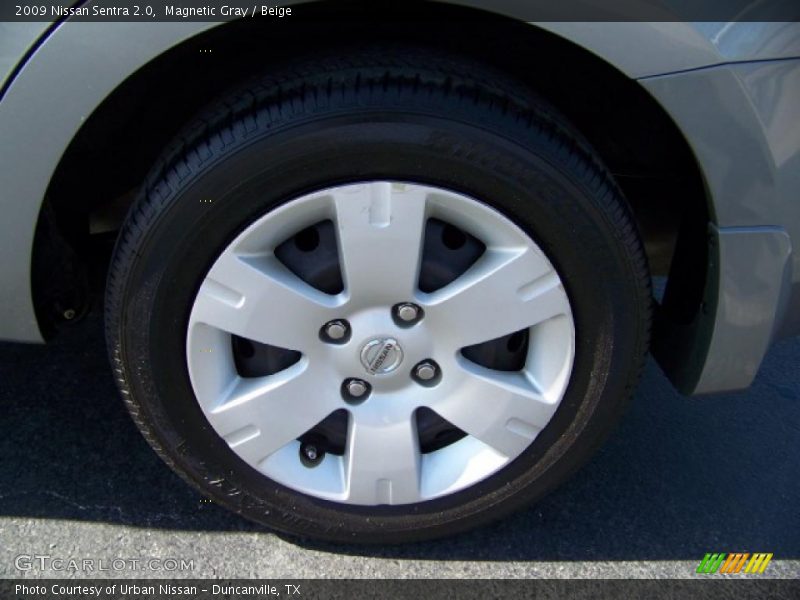 Magnetic Gray / Beige 2009 Nissan Sentra 2.0