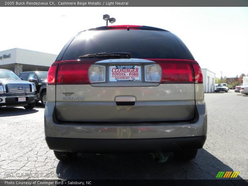 Cashmere Beige Metallic / Light Neutral 2005 Buick Rendezvous CX