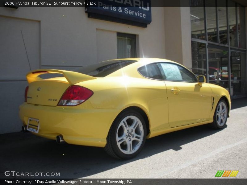 Sunburst Yellow / Black 2006 Hyundai Tiburon SE