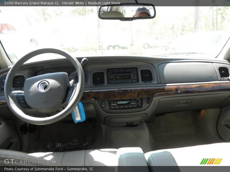 Vibrant White / Medium Light Stone 2009 Mercury Grand Marquis LS