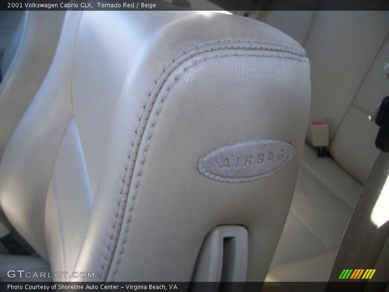 Tornado Red / Beige 2001 Volkswagen Cabrio GLX