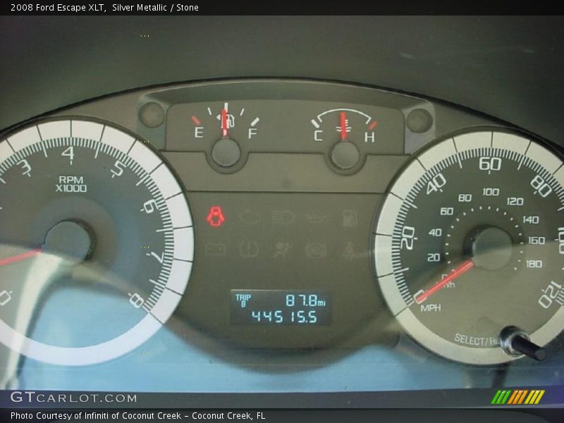 Silver Metallic / Stone 2008 Ford Escape XLT