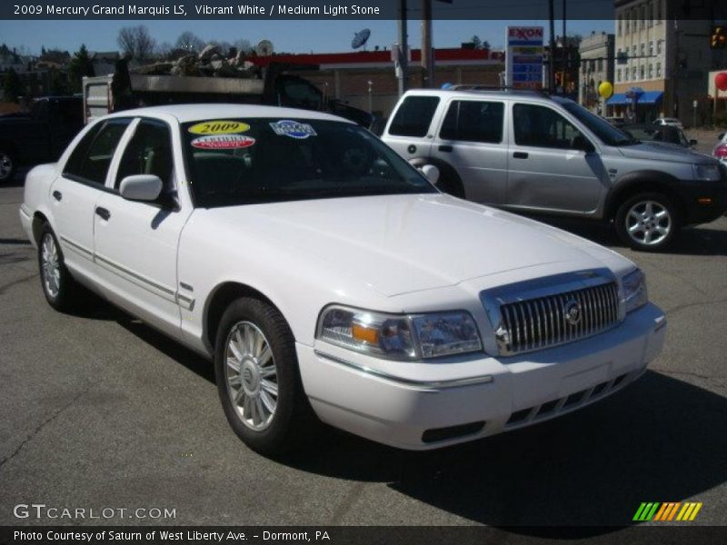 Vibrant White / Medium Light Stone 2009 Mercury Grand Marquis LS