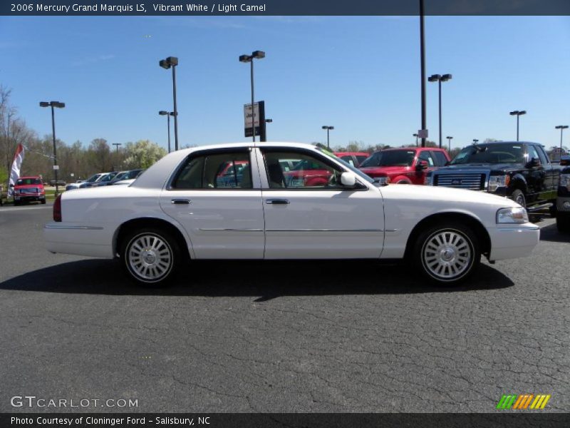 Vibrant White / Light Camel 2006 Mercury Grand Marquis LS