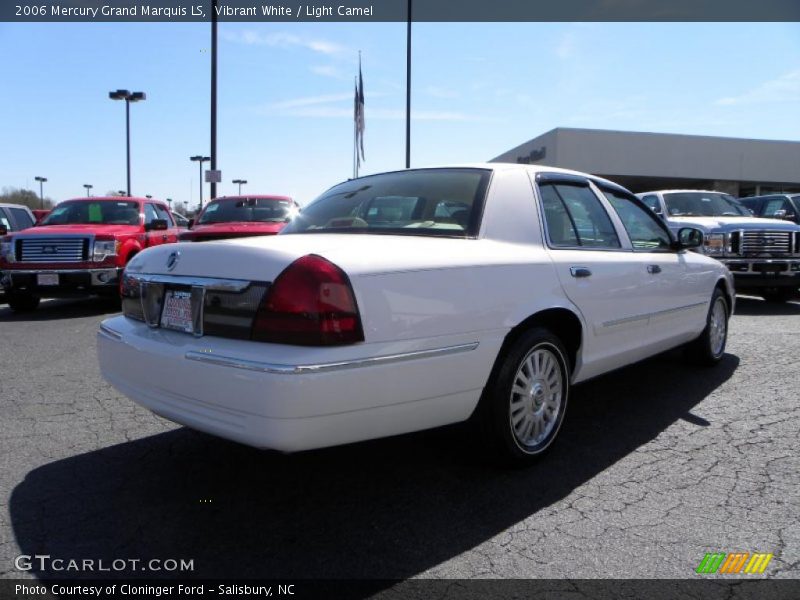 Vibrant White / Light Camel 2006 Mercury Grand Marquis LS