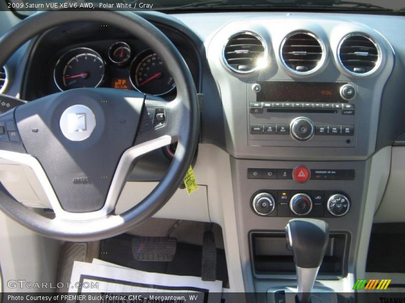 Polar White / Gray 2009 Saturn VUE XE V6 AWD