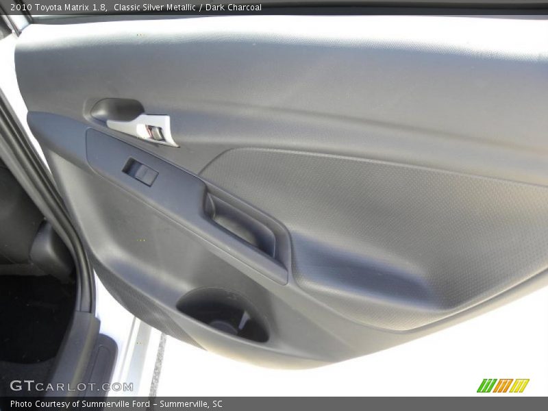 Classic Silver Metallic / Dark Charcoal 2010 Toyota Matrix 1.8