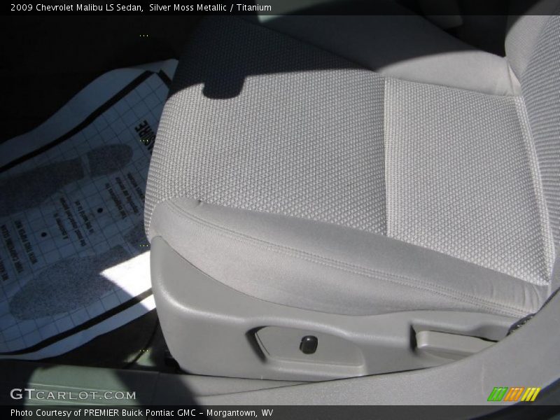 Silver Moss Metallic / Titanium 2009 Chevrolet Malibu LS Sedan