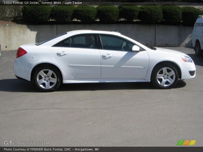 Summit White / Light Taupe 2010 Pontiac G6 Sedan