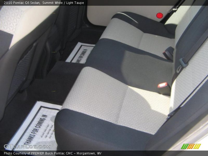 Summit White / Light Taupe 2010 Pontiac G6 Sedan
