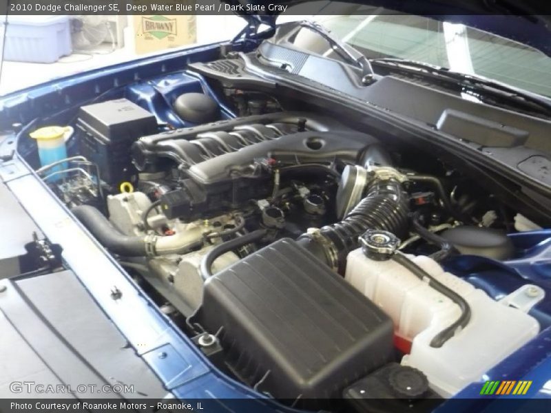Deep Water Blue Pearl / Dark Slate Gray 2010 Dodge Challenger SE