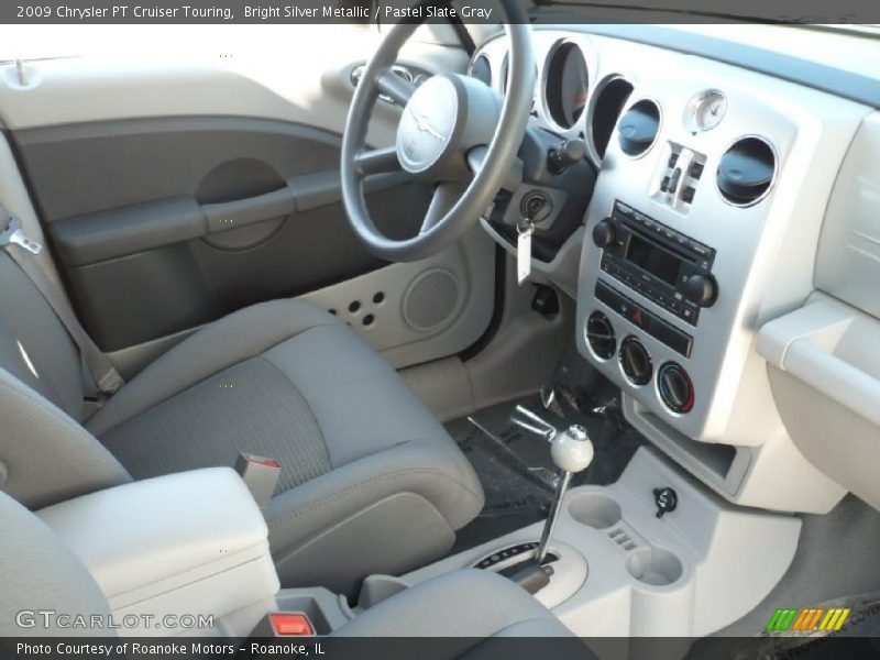 Bright Silver Metallic / Pastel Slate Gray 2009 Chrysler PT Cruiser Touring