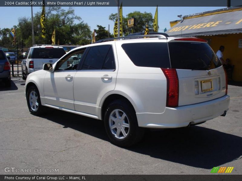 White Diamond Pearl / Light Neutral 2004 Cadillac SRX V6