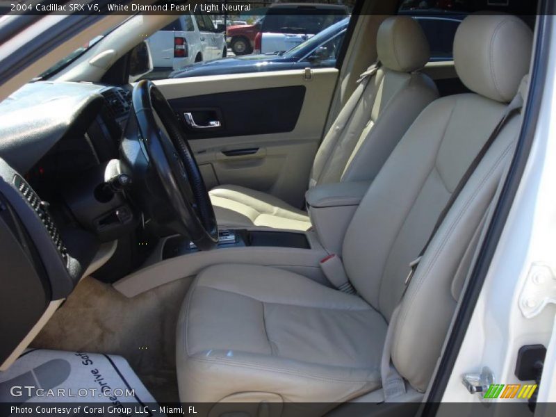 White Diamond Pearl / Light Neutral 2004 Cadillac SRX V6