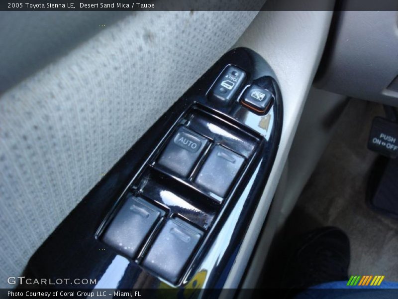 Desert Sand Mica / Taupe 2005 Toyota Sienna LE