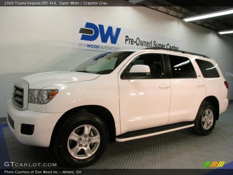Super White / Graphite Gray 2009 Toyota Sequoia SR5 4x4