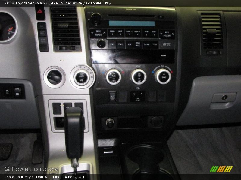 Super White / Graphite Gray 2009 Toyota Sequoia SR5 4x4