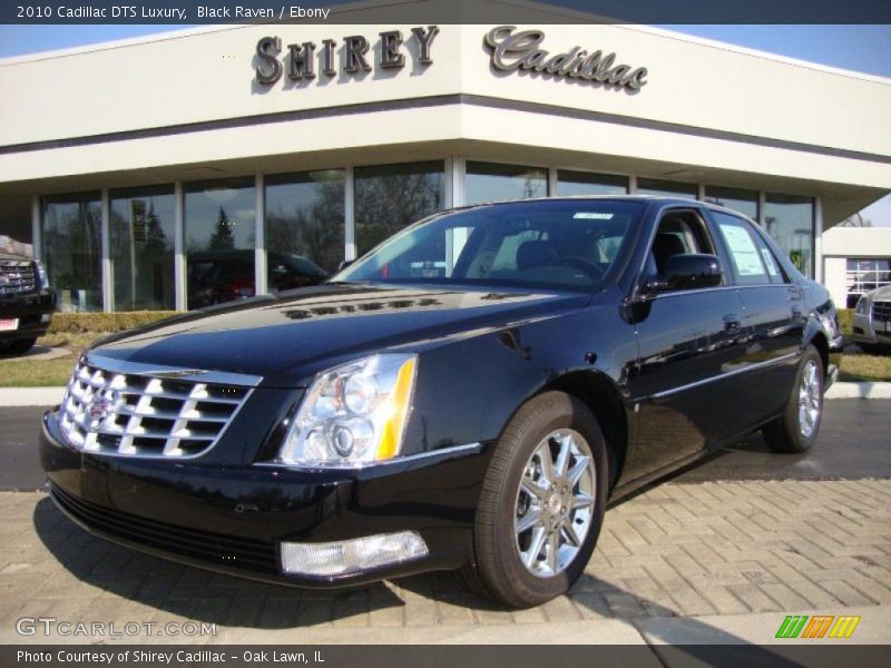 Black Raven / Ebony 2010 Cadillac DTS Luxury