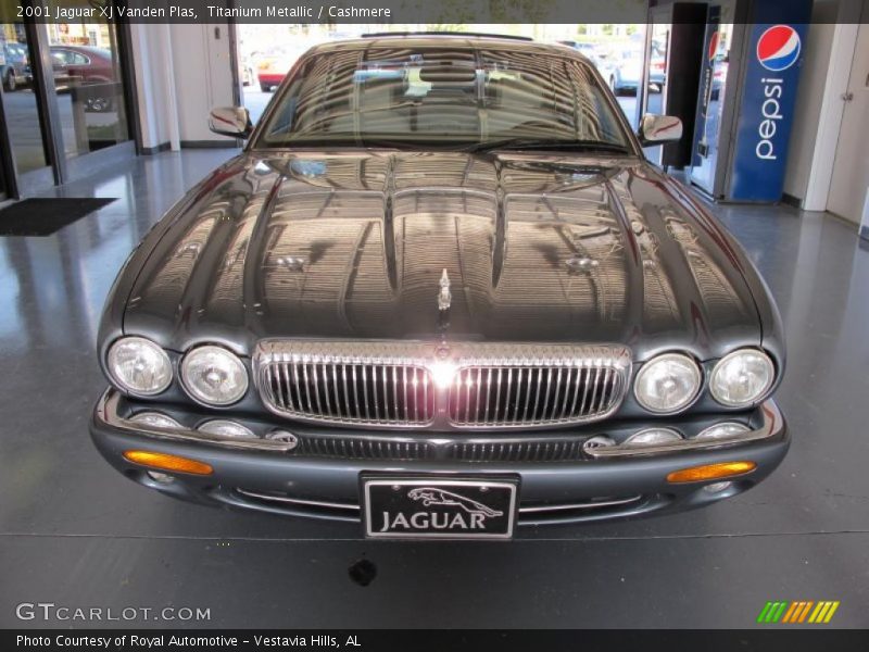 Titanium Metallic / Cashmere 2001 Jaguar XJ Vanden Plas