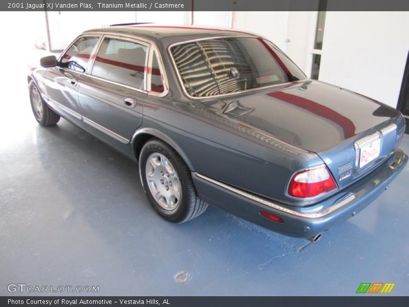 Titanium Metallic / Cashmere 2001 Jaguar XJ Vanden Plas