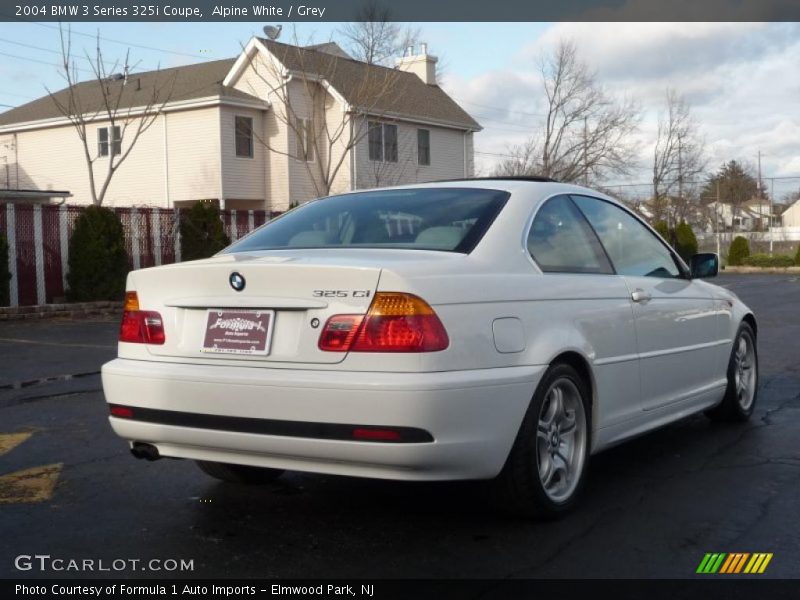 Alpine White / Grey 2004 BMW 3 Series 325i Coupe